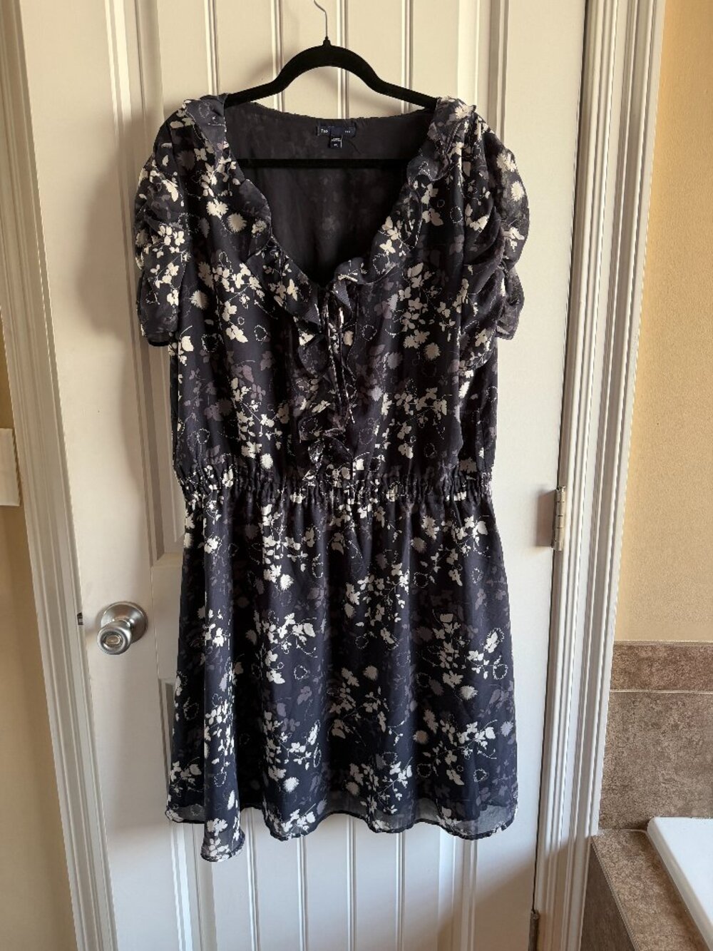 Gap Floral Ruffle Dress (XXL)